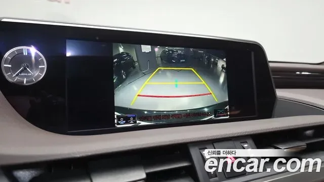 Lexus ES, миниатюра 11