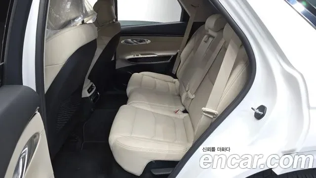 Genesis GV70 2.5T бензин 2WD ( ), миниатюра 7