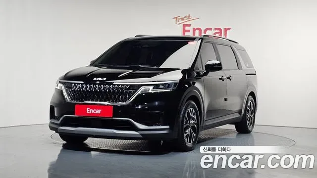 Kia Carnival дизель 9 мест Prestige