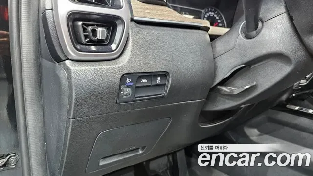Kia Sorento дизель 2.2 2WD, миниатюра 3