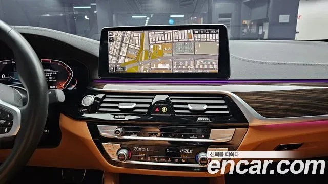 BMW 5 (G30) 520i M, миниатюра 15