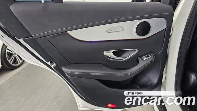 Mercedes-Benz EQC EQC400 4MATIC, миниатюра 6