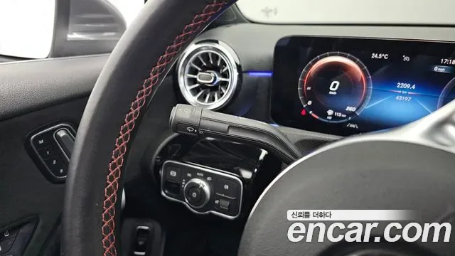Mercedes-Benz A-Class A250 4MATIC, миниатюра 17
