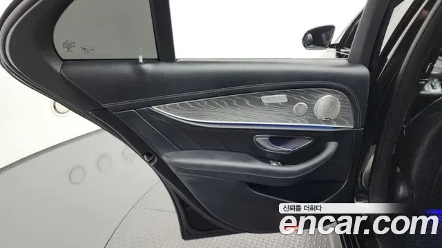 Mercedes-Benz E-Class E53 AMG 4MATIC+, миниатюра 7
