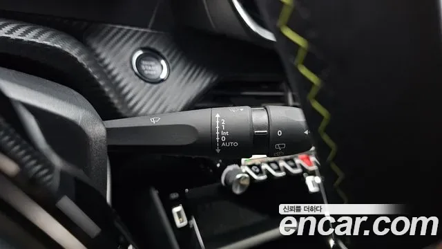 Peugeot E-2008 EV GT, миниатюра 25