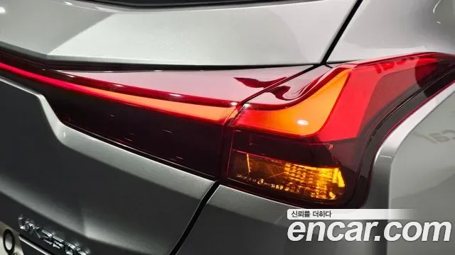 Lexus UX 2.0 F-Sport 2WD, миниатюра 30