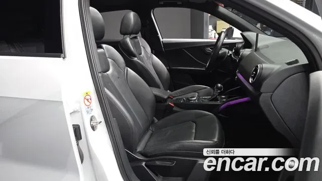 Audi Q2 35 TDI Premium, миниатюра 10