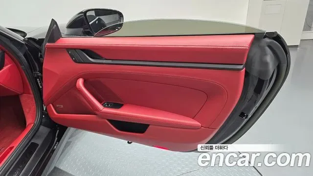 Porsche 911 GTS, миниатюра 11