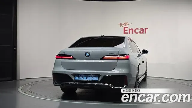 BMW i7 xDrive 60 M, миниатюра 7