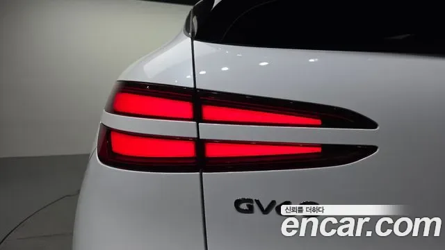 Genesis GV60, миниатюра 11