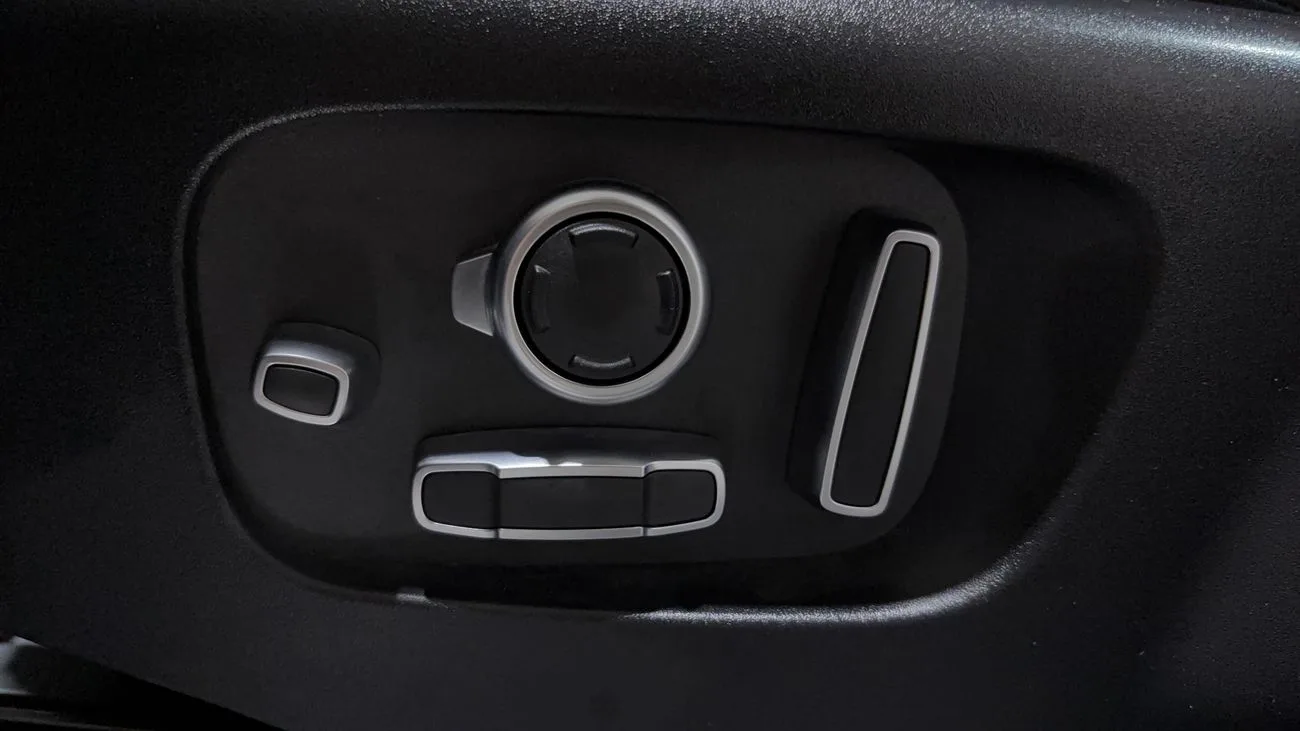 Land Rover Range Rover Velar R-DYNAMIC HSE, миниатюра 12