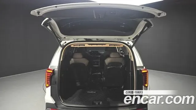 Kia Carnival HEV 9 мест, миниатюра 8