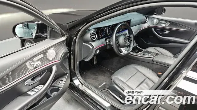 Mercedes-Benz E-Class E350 4MATIC AMG Line, миниатюра 5