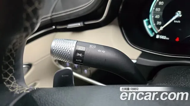 Genesis GV70 2.5T бензин 2WD ( ), миниатюра 27