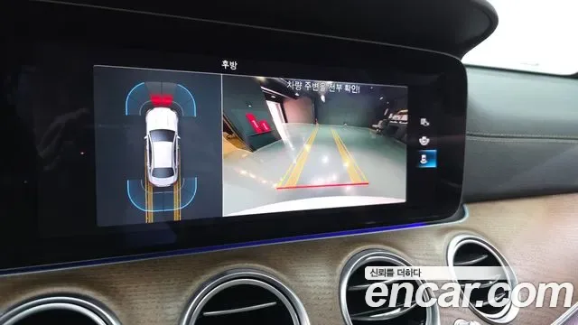 Mercedes-Benz E-Class E250, миниатюра 9