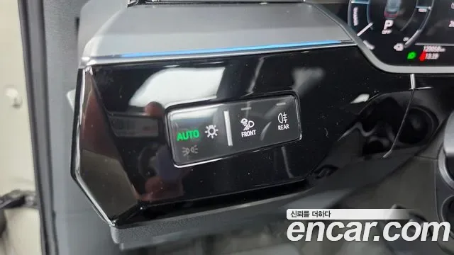 Audi e-, миниатюра 2