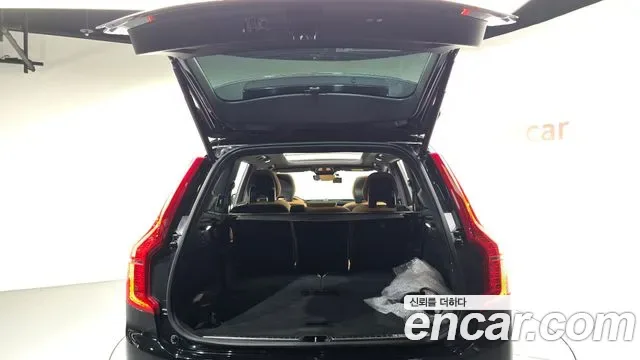 Volvo XC90 T8 гибрид, миниатюра 2