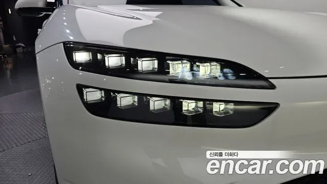 Genesis GV60, миниатюра 11