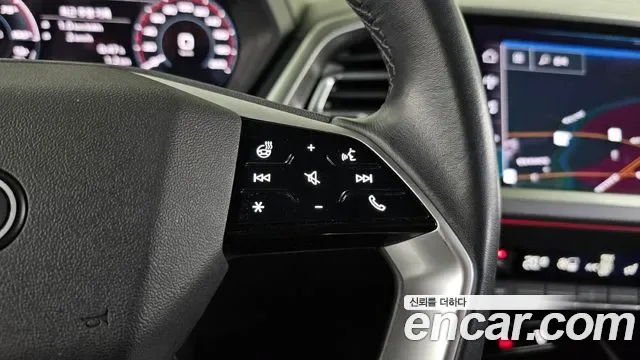 Audi Q4 40 Premium, миниатюра 8
