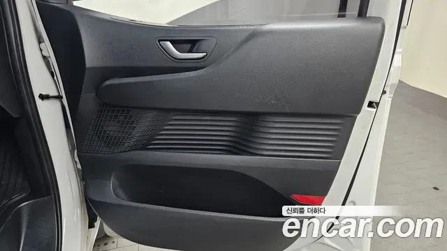 Hyundai Staria 11 мест Modern, миниатюра 7