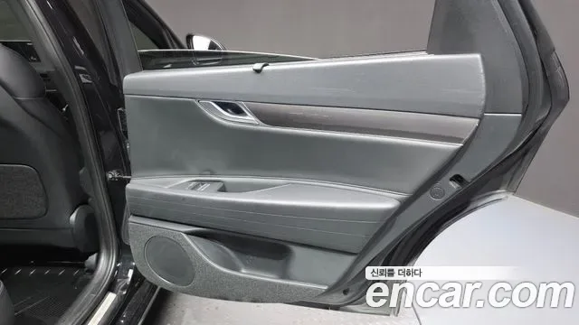 Genesis G80 бензин 2.5 Turbo AWD ( ), миниатюра 17