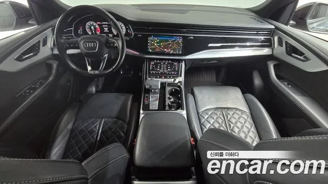 Audi Q8 55 TFSI Premium, миниатюра 6