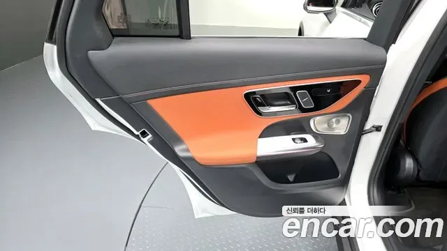 Mercedes-Benz GLC GLC300 4MATIC AMG Line, миниатюра 30