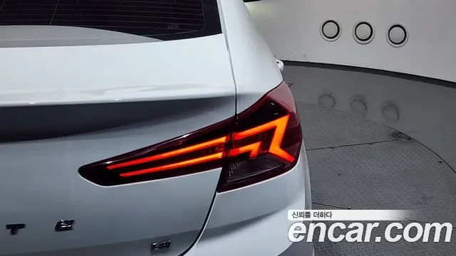 Hyundai Avante AD, миниатюра 28