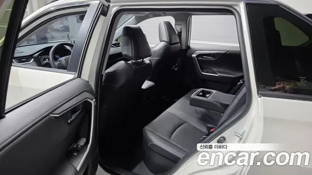 Toyota RAV4 2.5 4WD гибрид, миниатюра 9