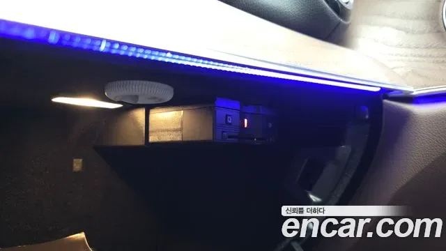 Mercedes-Benz E-Class E250, миниатюра 16