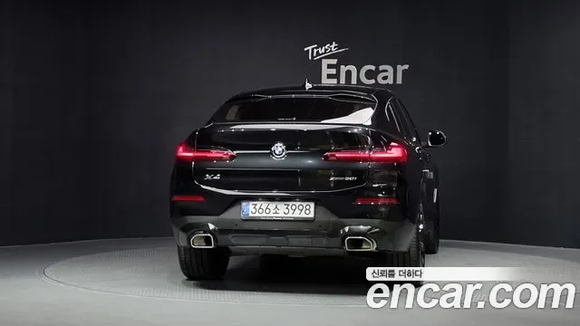 BMW X4 xDrive20i xLine, миниатюра 3