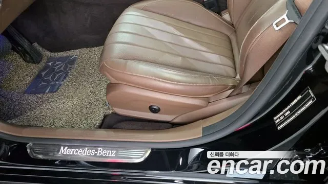 Mercedes-Benz E-Class E300 4MATIC, миниатюра 29