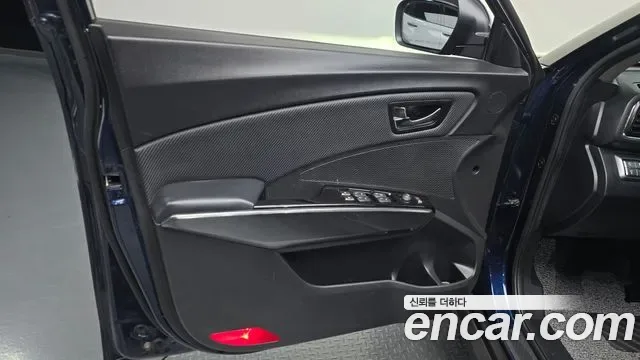 KGM Tivoli бензин 1.5 2WD V3, миниатюра 2