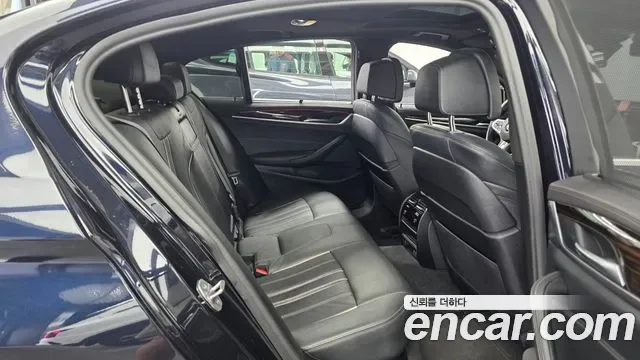 BMW 5 (G30) 520i M, миниатюра 14