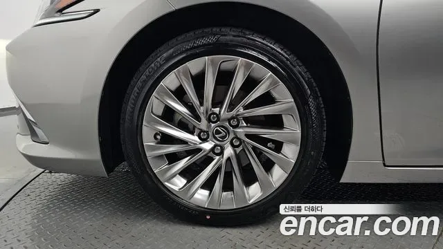 Lexus ES, миниатюра 14