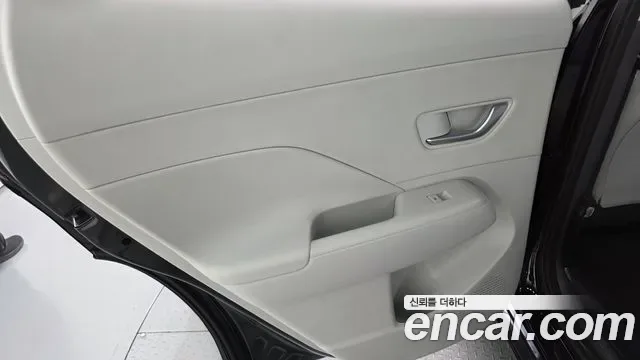 Hyundai Kona бензин 1.6 Turbo 2WD Premium, миниатюра 11