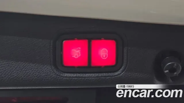 Mercedes-Benz E-Class E250, миниатюра 4