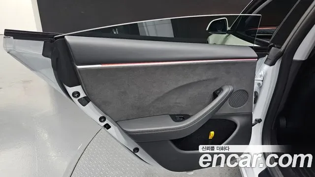 Tesla 3 AWD, миниатюра 10