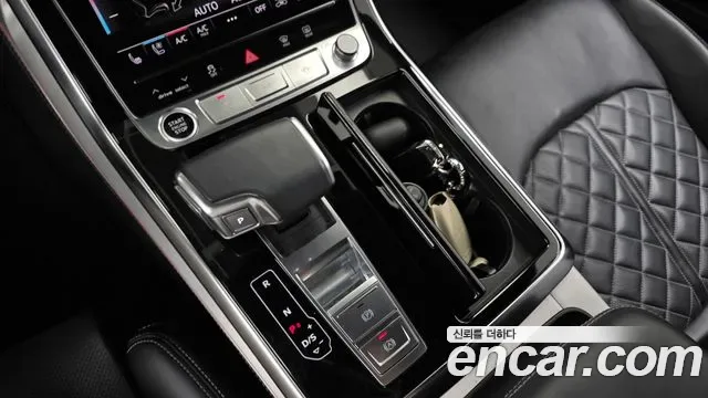Audi Q8 55 TFSI Premium, миниатюра 15