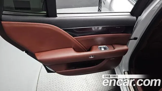 Genesis G90 (RS4) бензин 3.5 Turbo AWD ( ), миниатюра 20
