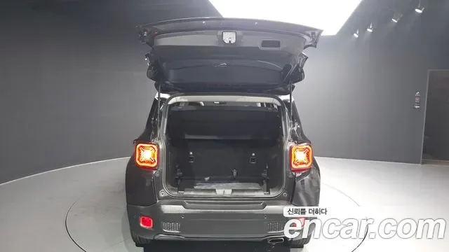 Jeep Renegade, миниатюра 14