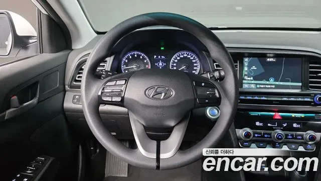 Hyundai Avante AD, миниатюра 3
