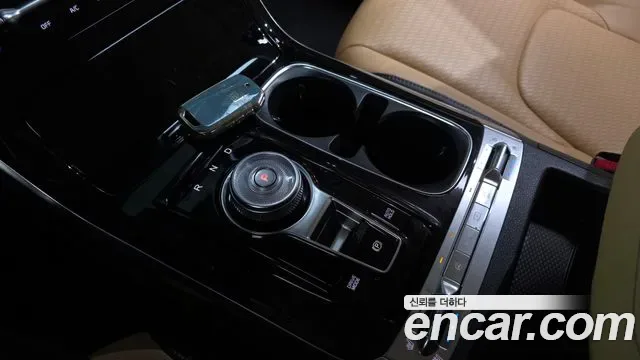 Kia Carnival дизель 7 мест, миниатюра 7