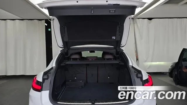 BMW X4 xDrive M40i, миниатюра 20