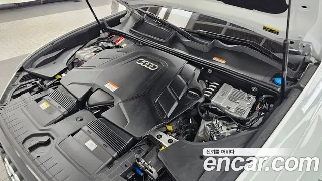 Audi Q8 55 TFSI Premium, миниатюра 24