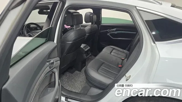 Audi e-, миниатюра 17