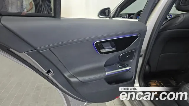 Mercedes-Benz C-Class C300 AMG Line, миниатюра 18