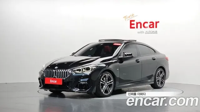 BMW 2 (F44) 220i M