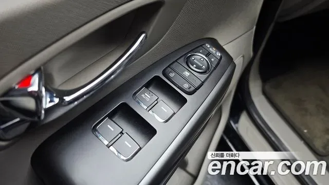 Kia Carnival 9 мест, миниатюра 16