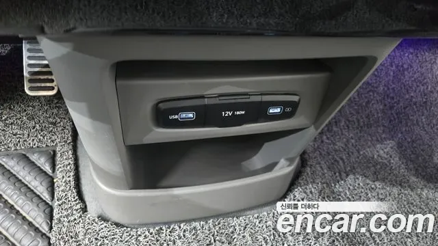 Hyundai Staria 4WD Lounge 9 мест, миниатюра 16